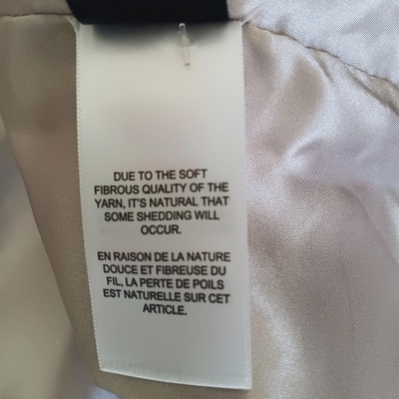 ASOS Design Tall Cropped Faux Fur Jacket Clasp Closure Gray Light Pinks US SZ 4 - Picture 5 of 9